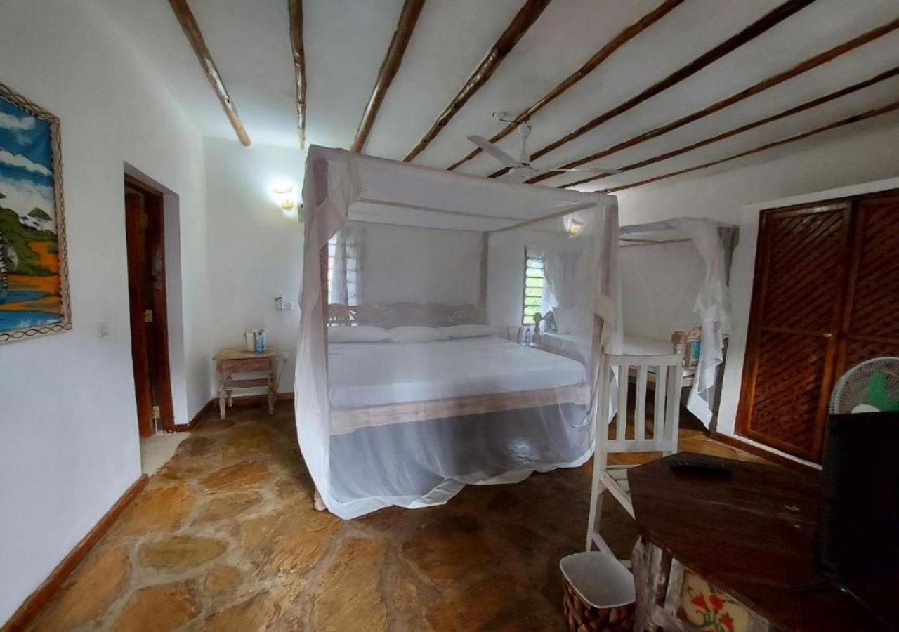 Marine Holiday House Malindi Luaran gambar