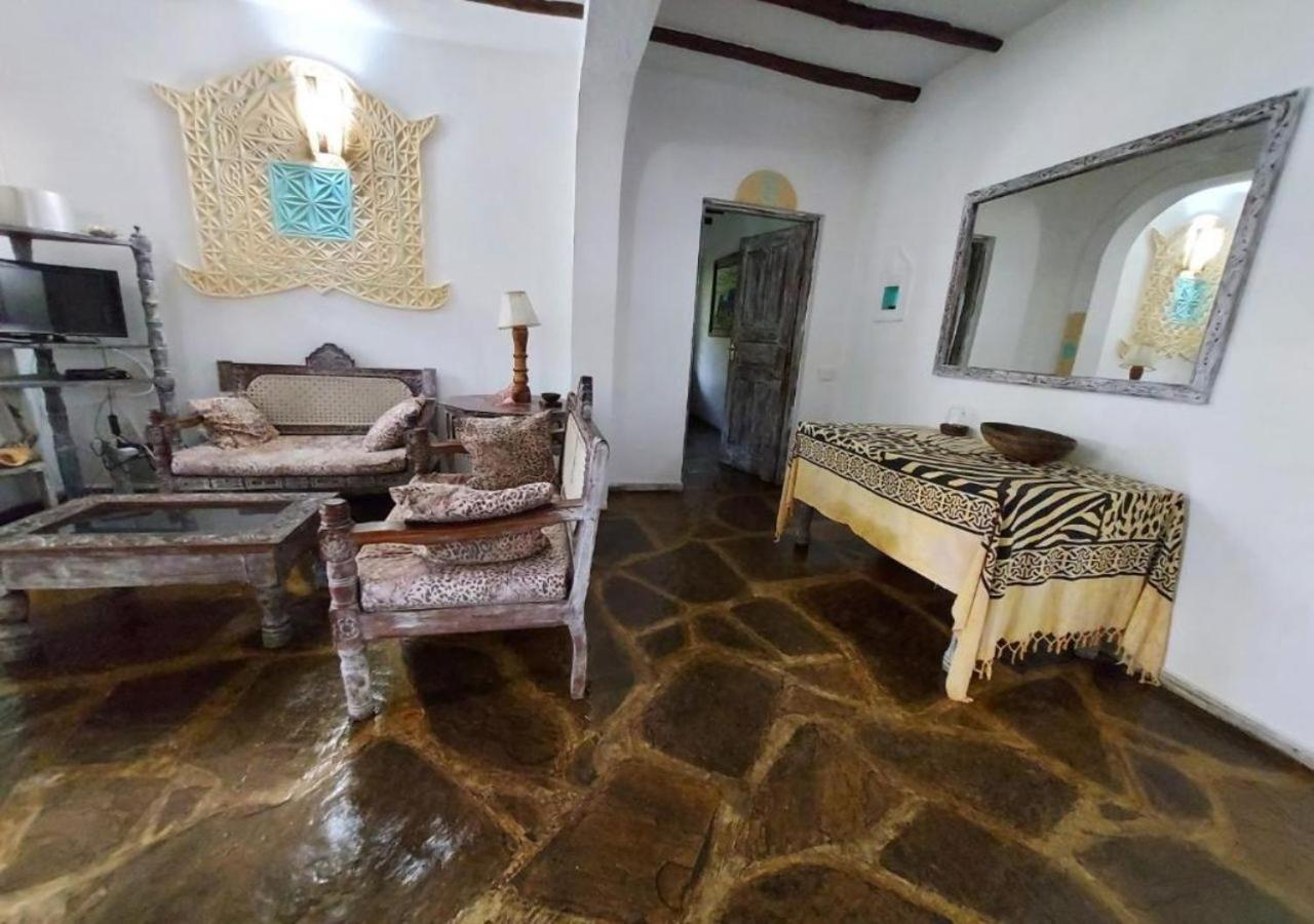 Marine Holiday House Malindi Luaran gambar